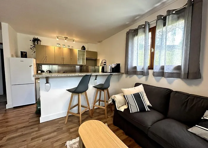 Apartament Maison Eztiena - Cozy And Garden